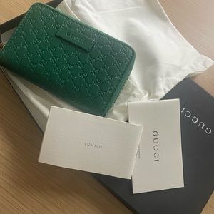Gucci wallet